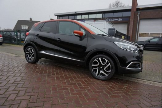 Renault Captur - 1.5 DCI 90PK AUTOMAAT INTENS LUXE ECC AIRCO CRUISECONTROL NAVIGATIE PARKEERSENSOREN - 1