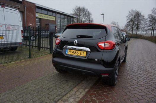 Renault Captur - 1.5 DCI 90PK AUTOMAAT INTENS LUXE ECC AIRCO CRUISECONTROL NAVIGATIE PARKEERSENSOREN - 1