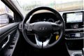 Hyundai i30 - 1.6 CRDi Comfort 5-Deurs Navi/A-Cam/PDC/LMV - 1 - Thumbnail