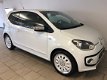 Volkswagen Up! - 1.0 White Up High Up 75 PK AIRCO CHROOM ACCENTEN ELEK RAMEN CENT VERG MISTLAMPEN VE - 1 - Thumbnail