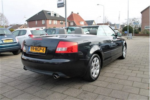 Audi A4 Cabriolet - 2.4 V6 AUTOMAAT, LEDER - 1