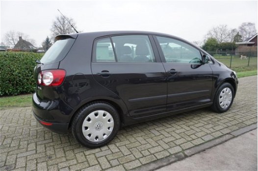 Volkswagen Golf Plus - 1.6 FSI 5 deurs AIRCO - 1