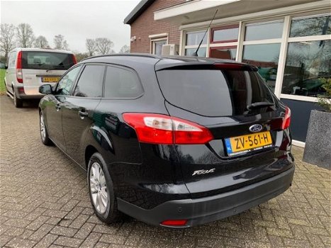 Ford Focus Wagon - 1.0 EcoBoost Trend Airco, 6-bak - 1