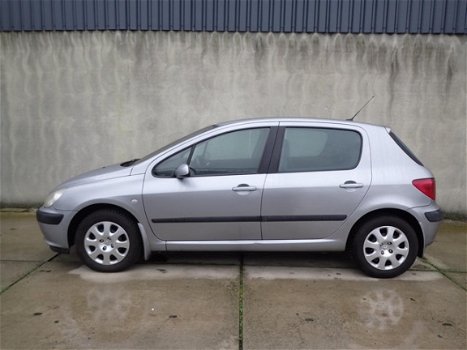 Peugeot 307 - 1.6-16V XT automaat, airco - 1