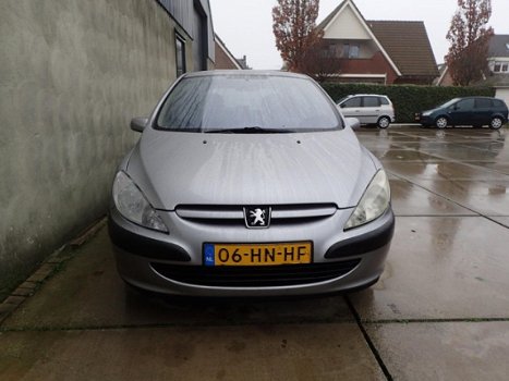 Peugeot 307 - 1.6-16V XT automaat, airco - 1