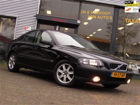 Volvo S60 - 2.4 Edition AUTOMAAT LEER AIRCO/ECC YOUNGTIMER SPORT EDITIE - 1