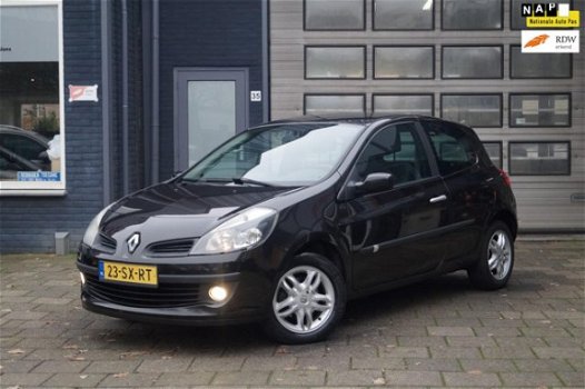 Renault Clio - 1.6-16V Dynamique Luxe / Elek-Pakket / Airco / LMV / N.A.P - 1