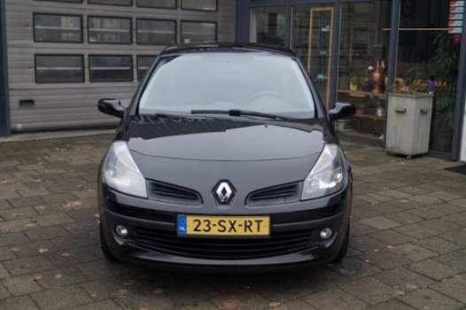 Renault Clio - 1.6-16V Dynamique Luxe / Elek-Pakket / Airco / LMV / N.A.P - 1