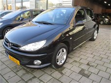 Peugeot 206 - 1.4 Air-line 3 1E EIGENAARS AUTO...KM ORG 82960..MET AUTOPAS...EN BOEKJES ERBIJ