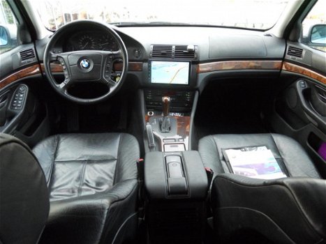 BMW 5-serie Touring - 525i Executive Aut Vol leder Elek pakket xenon NAVI Full option Inruil Mogelij - 1