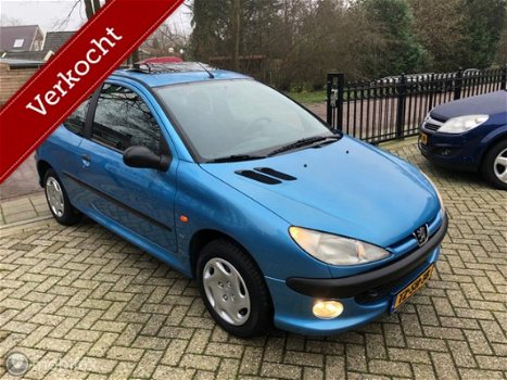 Peugeot 206 - 1.4 XS , Inclusief, beurt, distributie en banden - 1