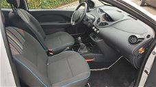 Renault Twingo - 1.2 16V Parisienne Airco/Lmv/Nap