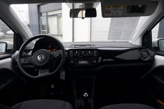 Volkswagen Up! - 1.0 60pk Move up | Navigatie | Bluetooth | Airco - 1