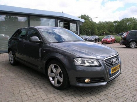 Audi A3 - 1.8 TFSI S-Line 160pk Autm Xenon/Navi/Clima/NAP - 1