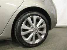 Toyota Auris - 1.8 Full Hybrid aut. Lease Pro (Pano/Xenon)