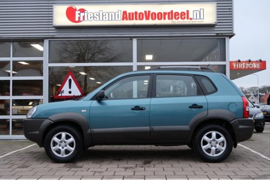 Hyundai Tucson - 2.0i Active / Netjes / Airco / Trekhaak / 2004 - 1