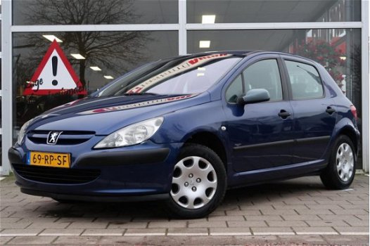 Peugeot 307 - 1.6 HDi XR / APK: 11-2020 / Trekhaak / 2005 - 1