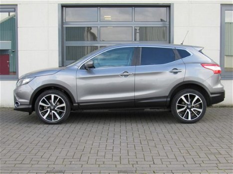 Nissan Qashqai - 1.2 CONNECT EDITION 19