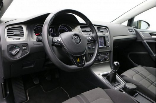 Volkswagen Golf - 1.2 TSI 105PK Comfortline | Navigatie | Parkeersensoren | 16 inch lichtmetalen vel - 1