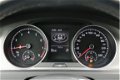 Volkswagen Golf - 1.2 TSI 105PK Comfortline | Navigatie | Parkeersensoren | 16 inch lichtmetalen vel - 1 - Thumbnail