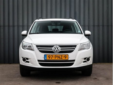 Volkswagen Tiguan - 1.4 TSI, Comfort&Design/ Executive, 1 Ste Eigenaar, Navi, Dealer Onderhouden, Pa - 1