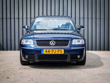 Volkswagen Passat - 2.0-20V Athene LMV, PDC, Trekhaak, Clima, Cruise, NL-Auto - 1