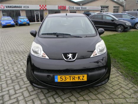 Peugeot 107 - 1.0-12V XS - 1