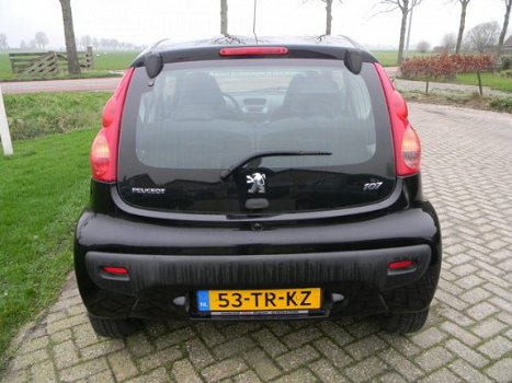 Peugeot 107 - 1.0-12V XS - 1