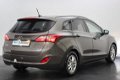 Hyundai i30 Wagon - 1.6 GDI i-Vision *Trekgewicht 1400kg* | Navigatie | Camera | Trekhaak | Cruise & - 1 - Thumbnail