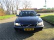Volvo S60 - 2.4 Bj 2001, Airco, Cruise, Nieuwe Apk, Trekhaak - 1 - Thumbnail