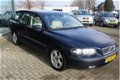 Volvo V70 - 2.4 D5 EDITION II AIRCO PDC VERW. VOORSTOELEN - 1 - Thumbnail