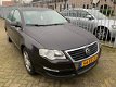 Volkswagen Passat - 2.0 TDI Comfortline - 1 - Thumbnail