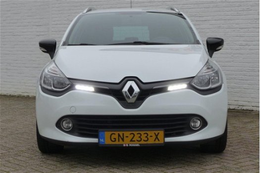 Renault Clio Estate - 0.9 TCe Night&Day NETTE AUTO AIRCO CRUISE NAVI PDC LED ELEK RAMEN - 1