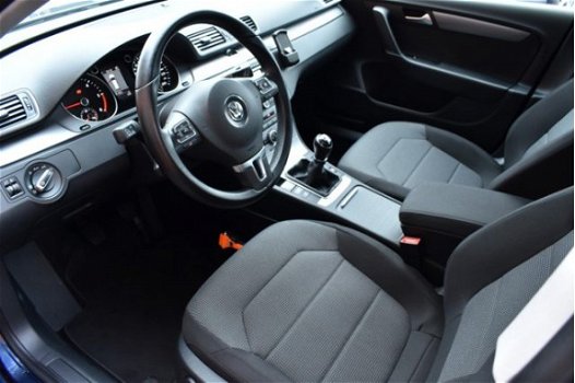 Volkswagen Passat Variant - 1.6 TDI Comfortline Executive 95.000km - 1
