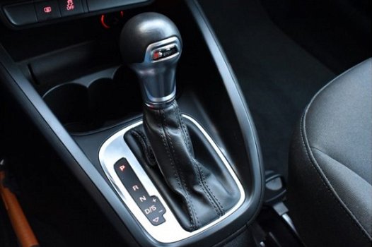 Audi A1 Sportback - 1.0 TFSI Automaat S-Line Navigatie/Full Led - 1