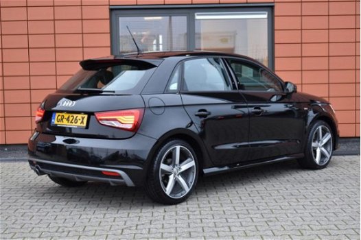 Audi A1 Sportback - 1.0 TFSI Automaat S-Line Navigatie/Full Led - 1