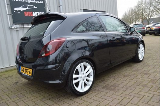 Opel Corsa - 1.3 CDTi EcoFlex S/S Cosmo B.J 2012 - 1