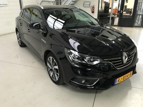 Renault Mégane Estate - 1.2 TCe Bose PDC V+A / NAVI / BOSE /ECC / LMV / LED / KEYLES - 1