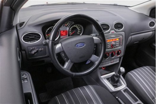 Ford Focus - 1.4 Trend Trekhaak Cruise Control Airconditioning - 1