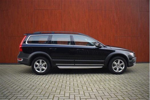 Volvo XC70 - D3-Aut-Adaptive Cruise-Leer-Limited Edition - 1