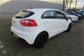 Kia Rio - 1.2 CVVT ComfortLine 5Drs /Navi/Airco/Bluetooth/NAP/7jaar garantie - 1 - Thumbnail