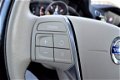 Volvo V70 - V70 2.4 D5 215PK SUMMUM ORG. NL LEDER NAVI SCH.DAK - 1 - Thumbnail