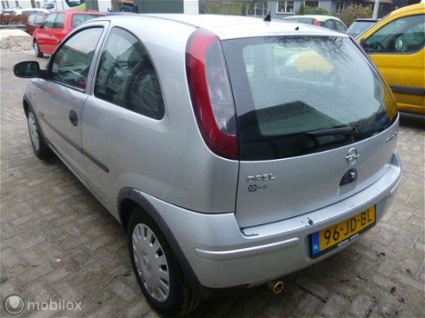 Opel Corsa - 1.2-16V - 1