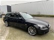 BMW 5-serie Touring - 525d - Automaat - Youngtimer - Pano - Navi - 1 - Thumbnail