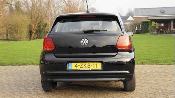 Volkswagen Polo - 1.4 TDI BlueMotion NAVIGATIE Parkeersensoren - 1