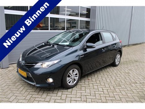 Toyota Auris - 1.8 Hybrid Aspiration Ecc Airco Cruise Navigatie Led Boekjes - 1