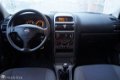 Opel Astra Wagon - 1.6 Airco / cruise / trekhaak nw distributie - 1 - Thumbnail