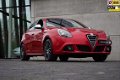 Alfa Romeo Giulietta - 1.4 T Distinctive MultiAir TCT Automaat Rosso 8C - 1 - Thumbnail