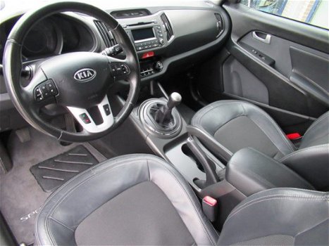 Kia Sportage - 2.0 X-ecutive Plus Pack, Climate control / Afneembare trekhaak / Cruise control / Par - 1