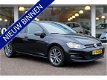 Volkswagen Golf - 1.6 TDi 110pk 6-bak 5-drs Highline | Climate | Navi | Trekhaak - 1 - Thumbnail